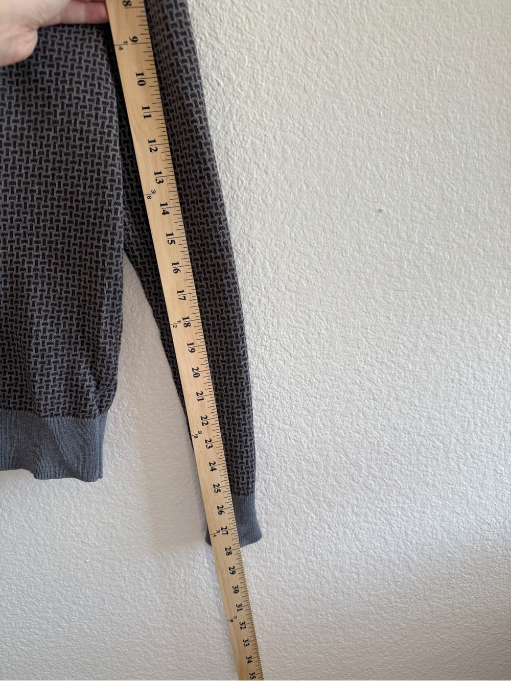 Old Navy 100% Cotton Men's Charcoal and Brown Knit Crewneck‎ Sweater- Vintage - Picture 8 of 9